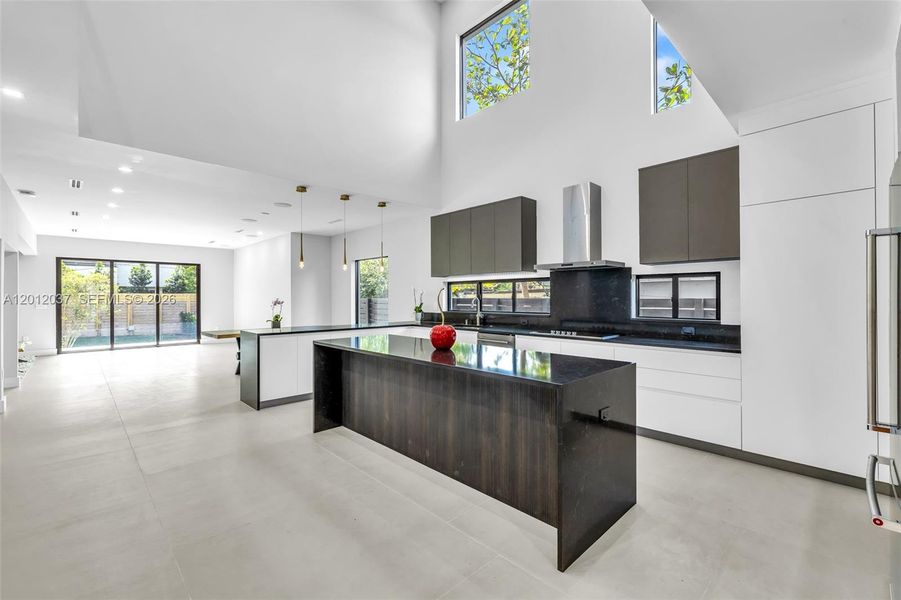Furnished interior view inside a new home in , Fort Lauderdale (Image 5).