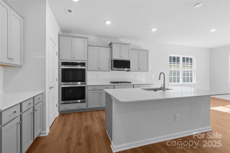 Furnished interior view inside a new home in Roselyn: Garden, Lancaster (Image 13).