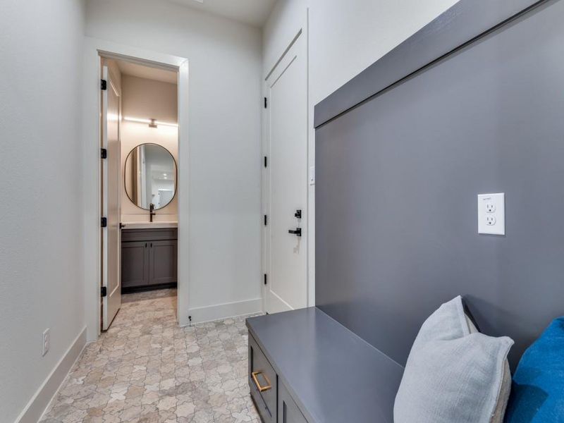 Furnished interior view inside a new home in , Red Oak (Image 16).