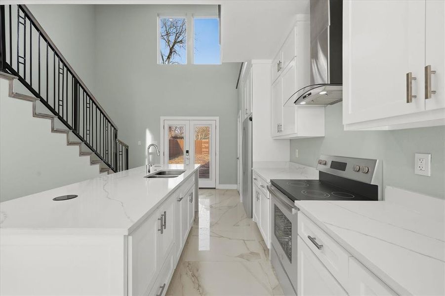 Furnished interior view inside a new home in , Dallas (Image 13). Furnished interior view inside a new home in , Dallas (Image 13).