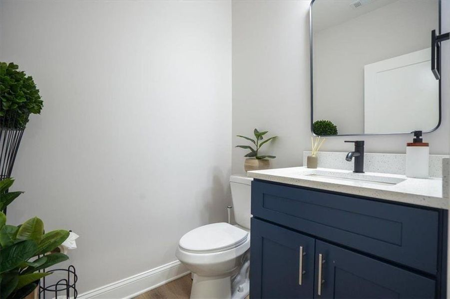Furnished interior view inside a new home in , Acworth (Image 78).