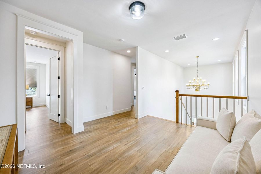 Spacious, unfurnished interior of a new home in , Fernandina Beach (Image 21).