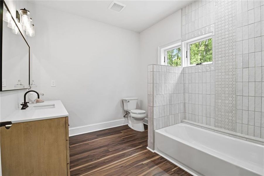 Furnished interior view inside a new home in , Acworth (Image 53).