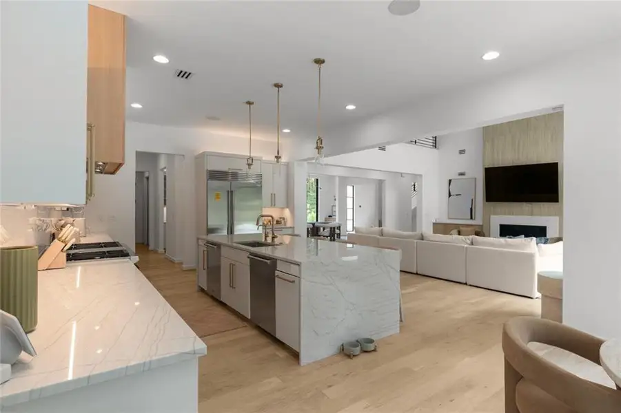 Furnished interior view inside a new home in , Atlanta (Image 16).