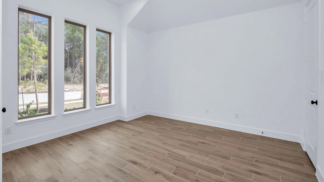 Spacious, unfurnished interior of a new home in Woodhavyn 50', Magnolia (Image 14).