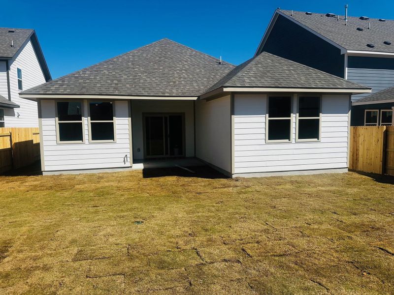 Exterior details and patio area of a home in Patterson Ranch, Georgetown (Image 3).