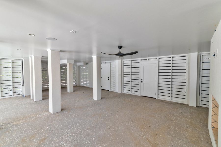 Spacious, unfurnished interior of a new home in , Sullivan's Island (Image 33). Spacious, unfurnished interior of a new home in , Sullivan's Island (Image 33).