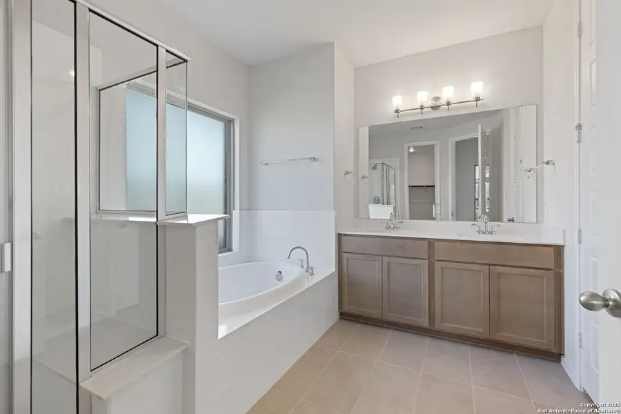 Furnished interior view inside a new home in Ladera, San Antonio (Image 8). Furnished interior view inside a new home in Ladera, San Antonio (Image 8).