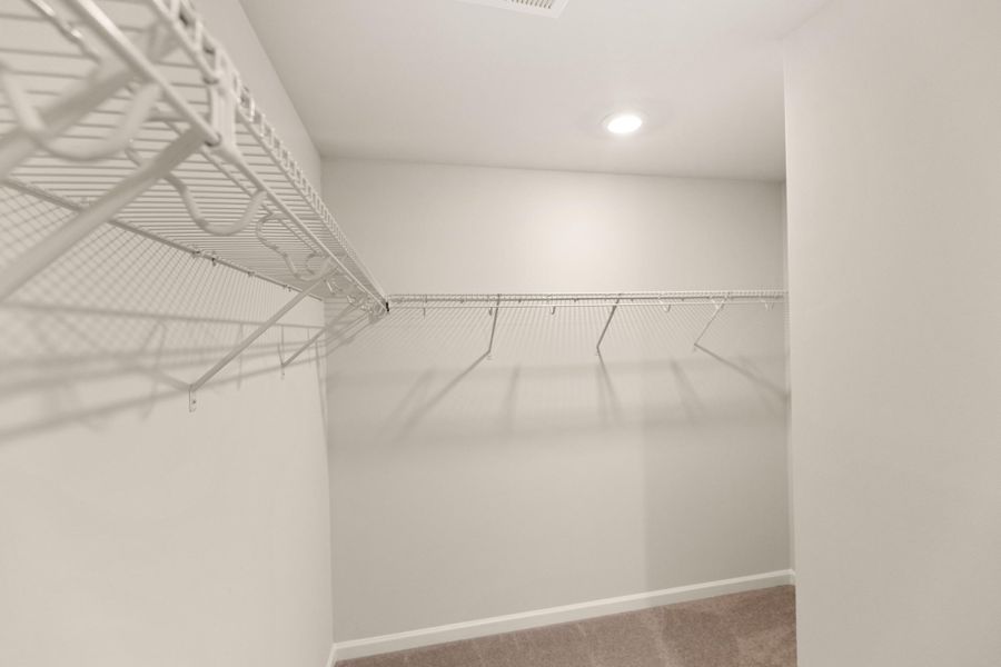 Spacious, unfurnished interior of a new home in Heron's Walk at Summers Corner, Summerville (Image 24).