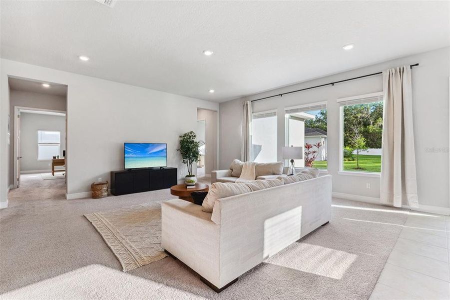 Furnished interior view inside a new home in Copeland Creek, Odessa (Image 38). Furnished interior view inside a new home in Copeland Creek, Odessa (Image 38).