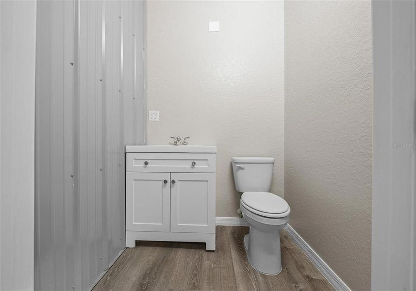 Furnished interior view inside a new home in , Citra (Image 4).