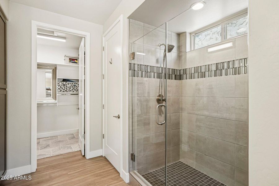 36-web-or-mls-W La Reata Ave-S1709-036