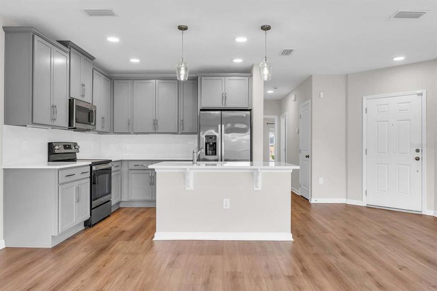 Furnished interior view inside a new home in , Orlando (Image 17).
