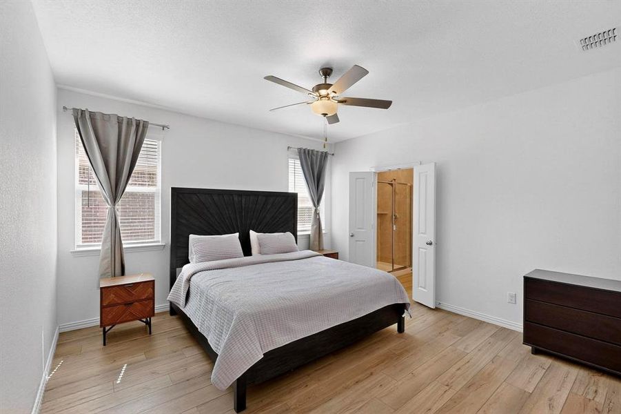 Furnished interior view inside a new home in , McKinney (Image 16).