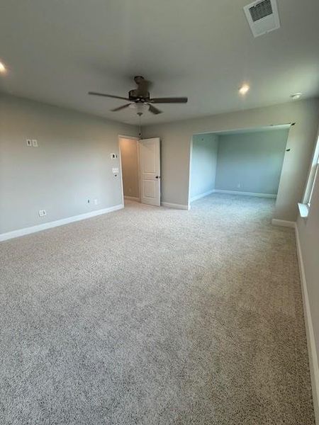 Spacious, unfurnished interior of a new home in Sierra Creek, Hoschton (Image 14).