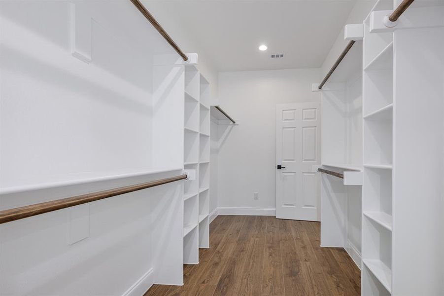 Image 38 of a home in .