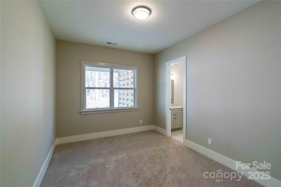 Spacious, unfurnished interior of a new home in , Matthews (Image 19).