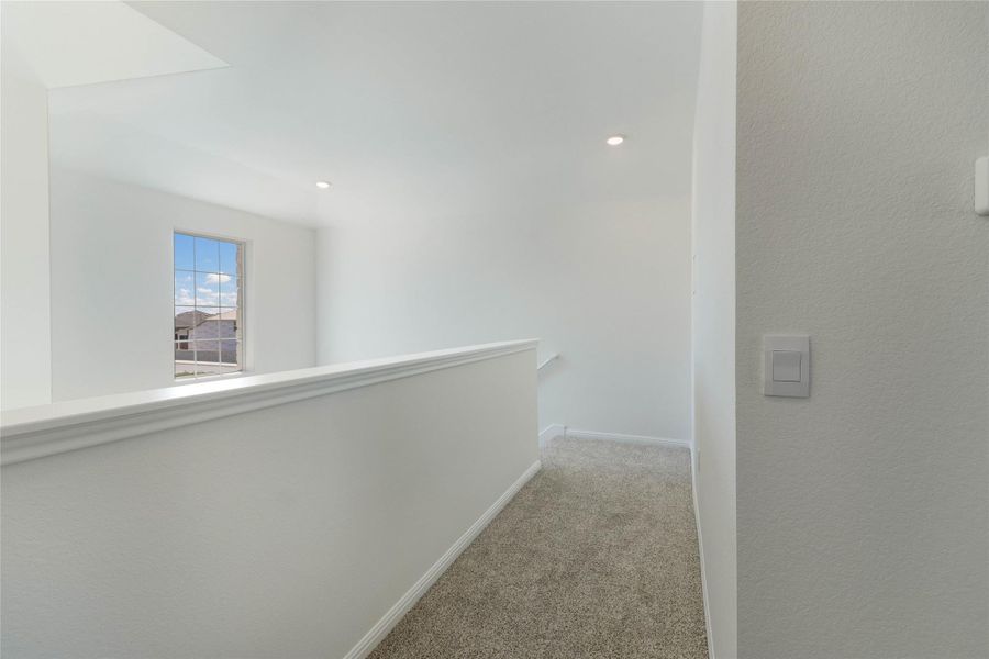 Spacious, unfurnished interior of a new home in Bar W Ranch, Leander (Image 24). Spacious, unfurnished interior of a new home in Bar W Ranch, Leander (Image 24).