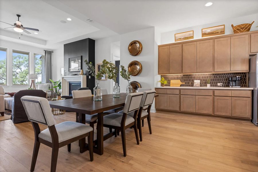 The Robertson Breakfast Nook The Robertson Breakfast Nook