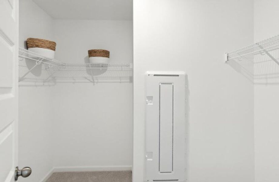 Spacious, unfurnished interior of a new home in Sweetgrass at Summers Corner, Summerville (Image 22).