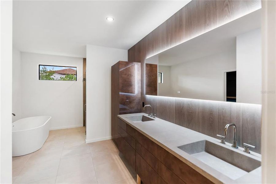 Furnished interior view inside a new home in , Sarasota (Image 4).