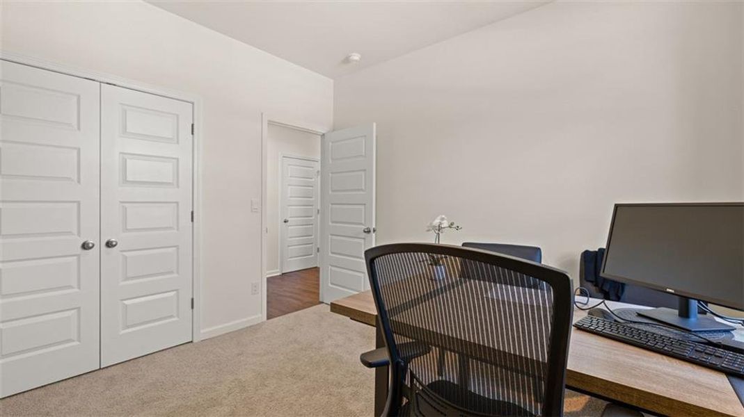 Furnished interior view inside a new home in Jackson Landing, Jefferson (Image 31).