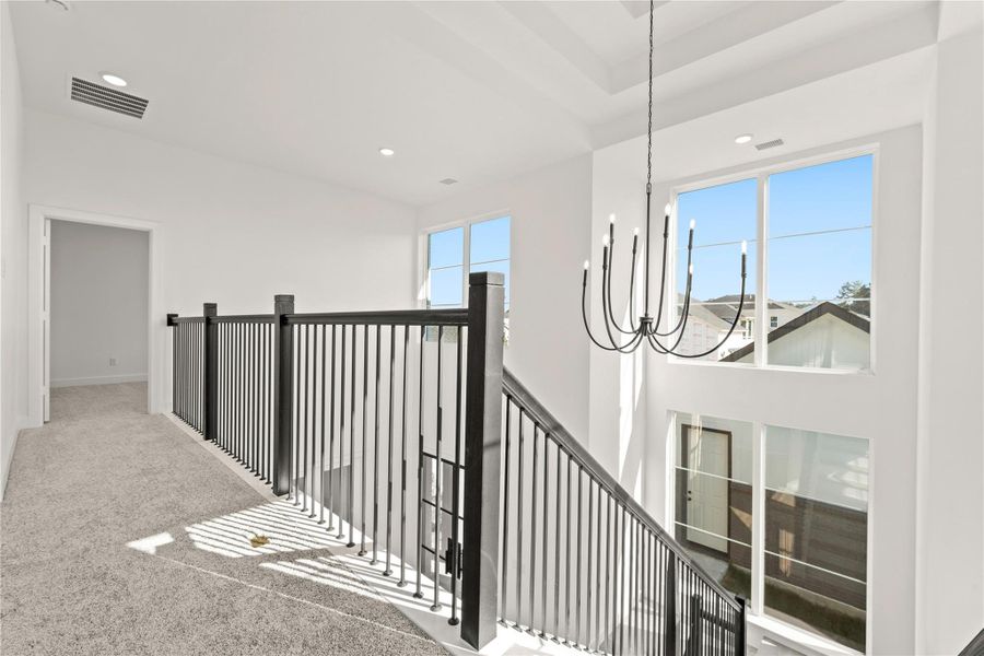 Representative image. Features, specifications, selections and colors may vary. Representative image. Features, specifications, selections and colors may vary.