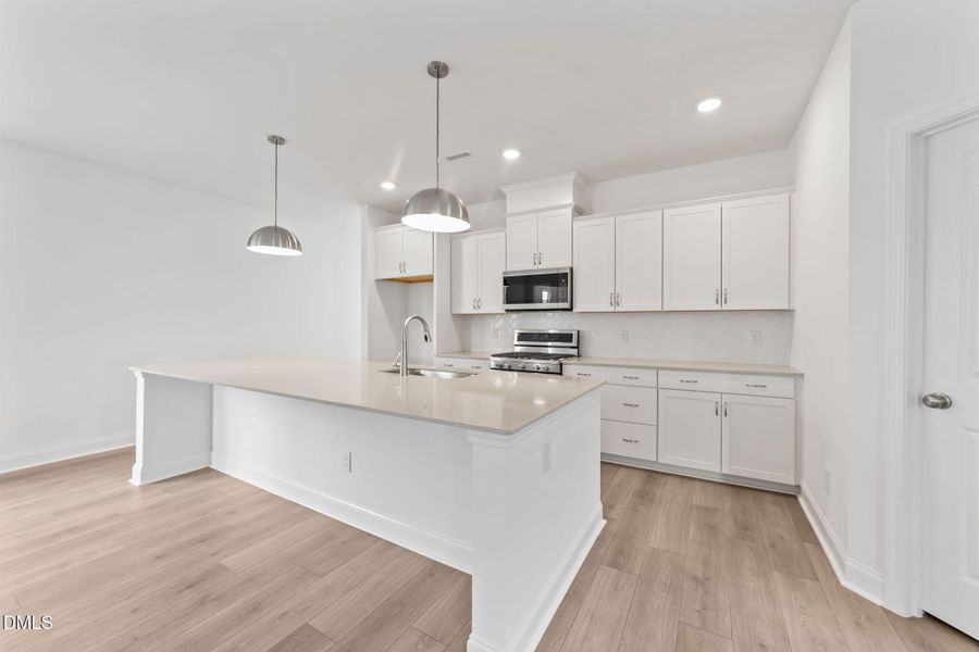 30-web-or-mls-VB4A9499