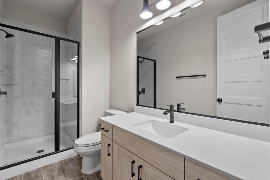 Furnished interior view inside a new home in Crescent Bluff, Georgetown (Image 12). Furnished interior view inside a new home in Crescent Bluff, Georgetown (Image 12).