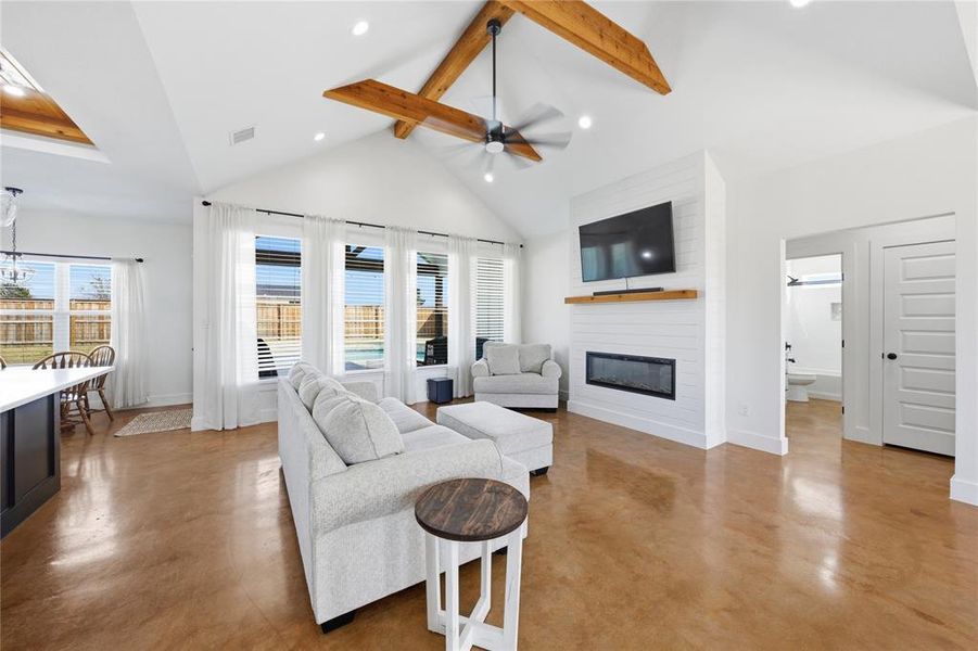 Furnished interior view inside a new home in , Mabank (Image 5).