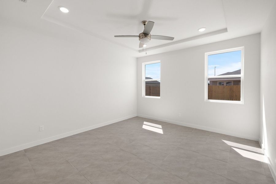 Spacious, unfurnished interior of a new home in Monte Cielo, Weslaco (Image 17). Spacious, unfurnished interior of a new home in Monte Cielo, Weslaco (Image 17).
