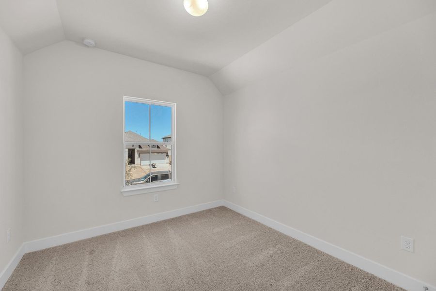 Spacious, unfurnished interior of a new home in Nolina, Georgetown (Image 17).