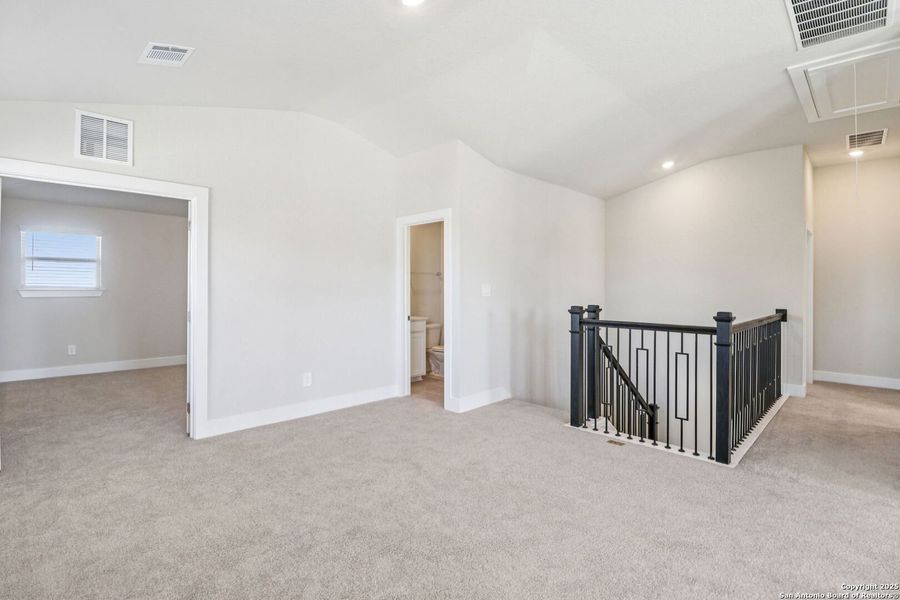 Spacious, unfurnished interior of a new home in Legendary Trails - Premier Series, Cibolo (Image 31).