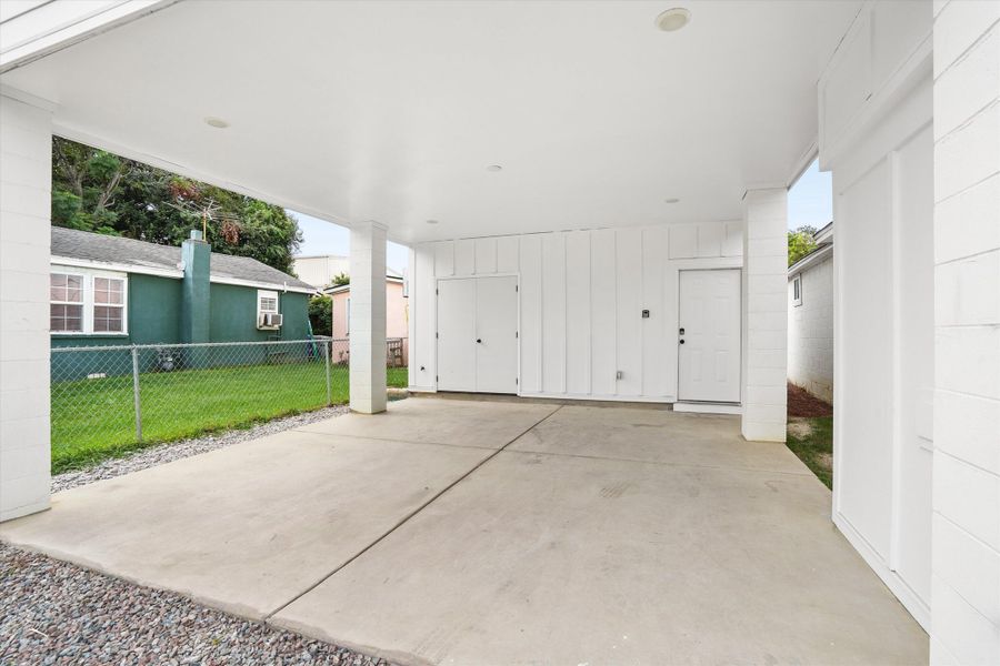 Exterior details and patio area of a home in , North Charleston (Image 24).