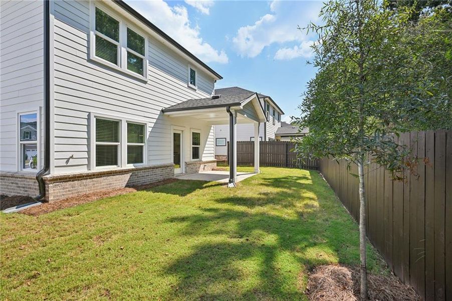 Exterior details and patio area of a home in Hemingway - Reserve Series, Cumming (Image 22).