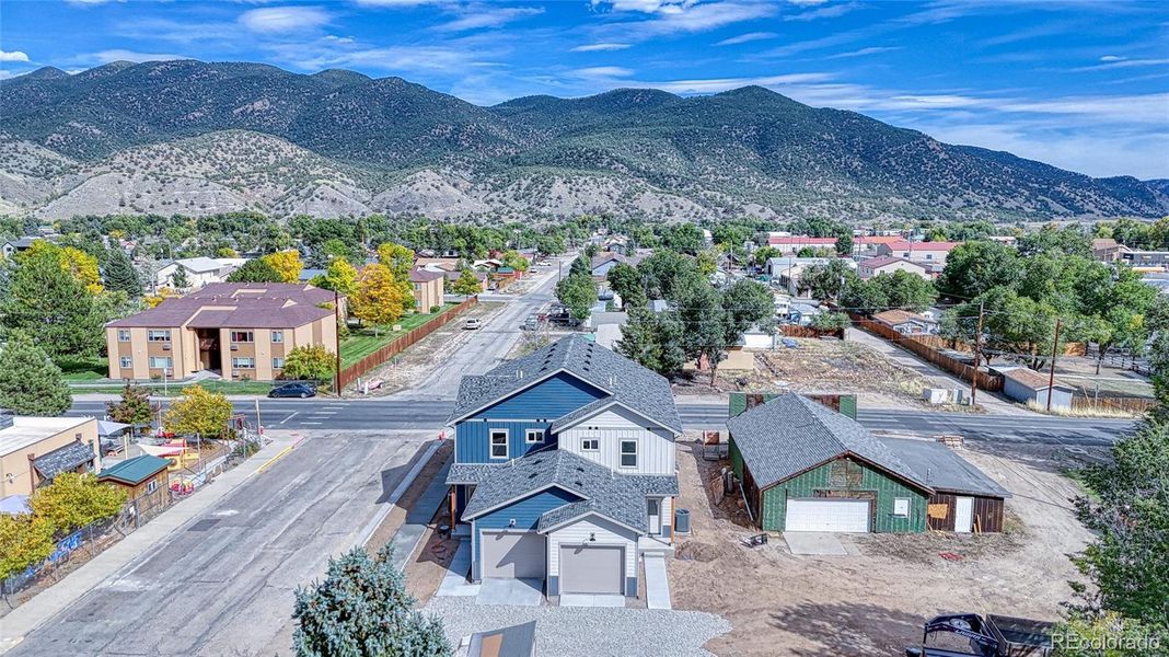 Image 40 of a home in .