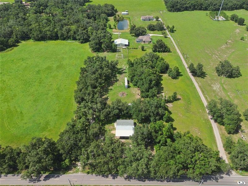 Natural landscape and outdoor views near in Plant City (Image 65). Natural landscape and outdoor views near in Plant City (Image 65).