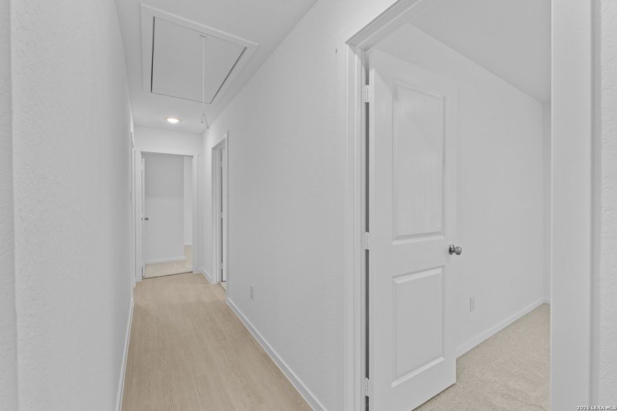 Spacious, unfurnished interior of a new home in Higdon Crossing, San Antonio (Image 19). Spacious, unfurnished interior of a new home in Higdon Crossing, San Antonio (Image 19).