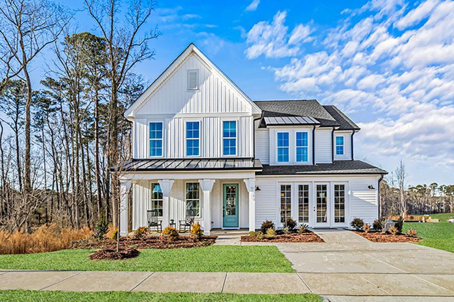 Representative exterior photo of a completed home built from the The Hampton by RobuckHomes in Kennebec Crossing, Angier, NC (Image 4).