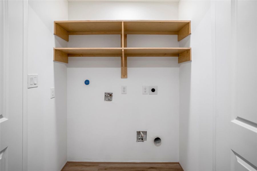 Spacious, unfurnished interior of a new home in , Houston (Image 22). Spacious, unfurnished interior of a new home in , Houston (Image 22).