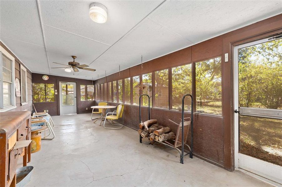 Exterior details and patio area of a home in , Brownwood (Image 2).