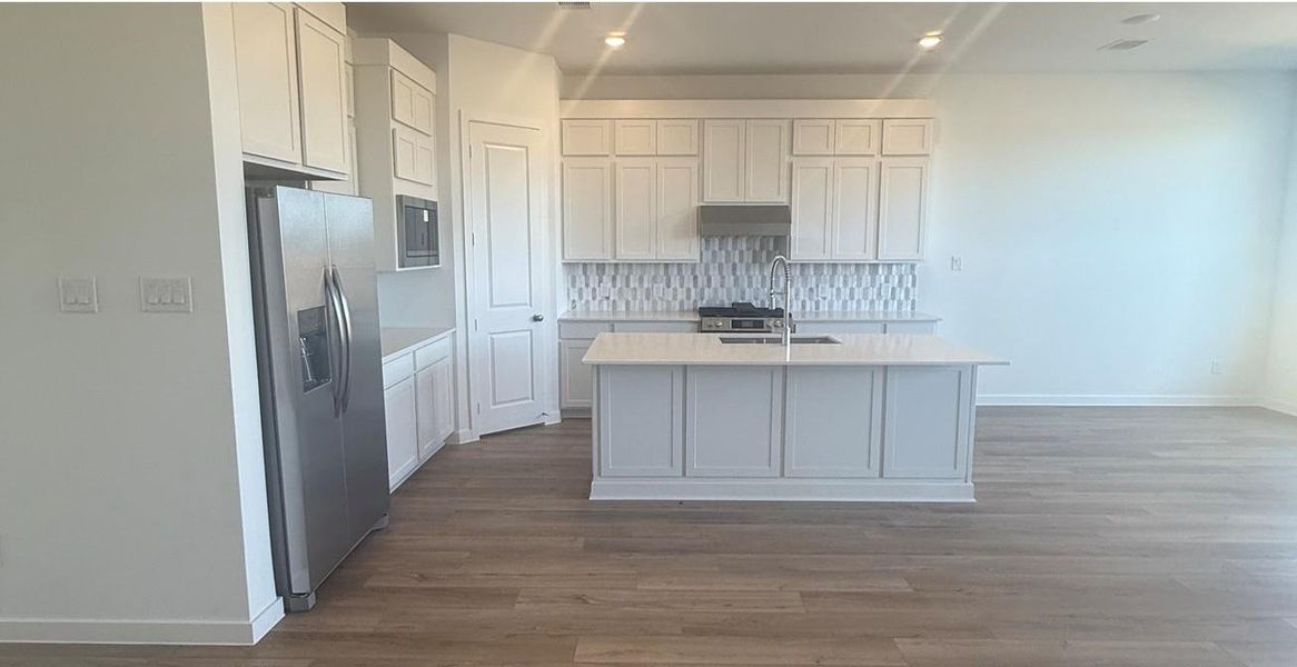 Furnished interior view inside a new home in Oakberry Trails: Richmond Collection, Waller (Image 6).