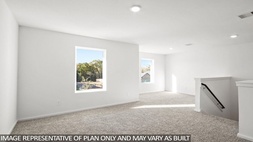 Spacious, unfurnished interior of a new home in Silverthorne, Conroe (Image 7).