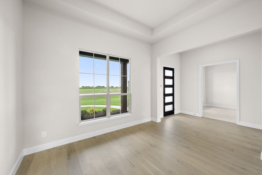 Spacious, unfurnished interior of a new home in Pecan Acres, Red Oak (Image 14). Spacious, unfurnished interior of a new home in Pecan Acres, Red Oak (Image 14).