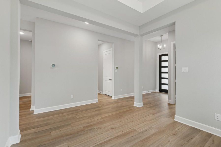 Spacious, unfurnished interior of a new home in ARTAVIA 45' Homesites, Conroe (Image 23).