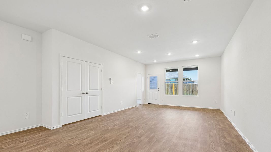 Spacious, unfurnished interior of a new home in Wayside, Uhland (Image 15).