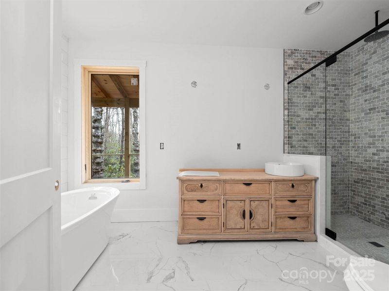 Furnished interior view inside a new home in , Lake Toxaway (Image 9). Furnished interior view inside a new home in , Lake Toxaway (Image 9).