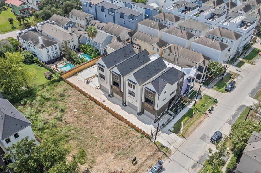 Image 36 of a home in .