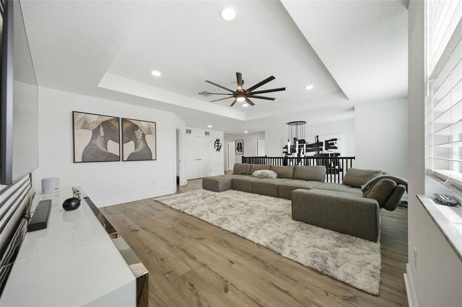 Furnished interior view inside a new home in Whispering Oaks Preserve, Wesley Chapel (Image 58). Furnished interior view inside a new home in Whispering Oaks Preserve, Wesley Chapel (Image 58).