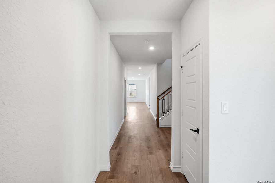 Spacious, unfurnished interior of a new home in Dove Song, Marion (Image 26).